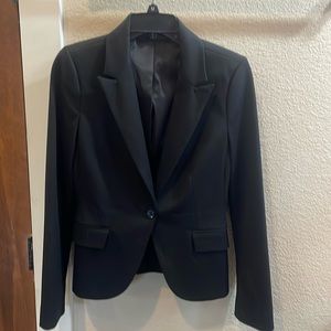 Black fitted blazer